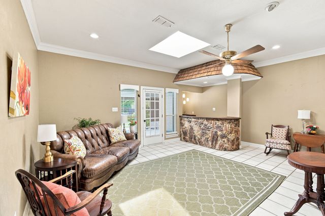 2005 Yorkstown Drive, Ennis, TX 75119