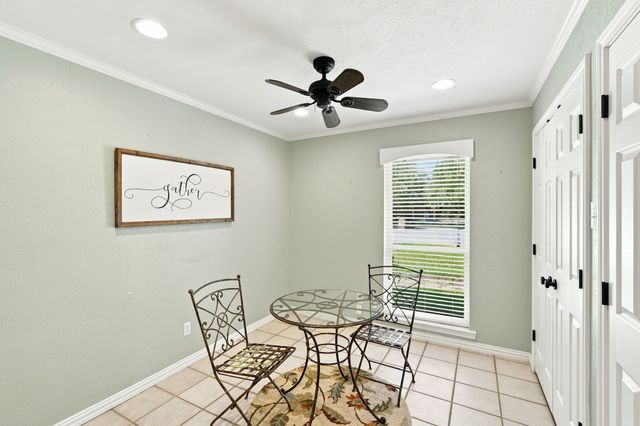 2005 Yorkstown Drive, Ennis, TX 75119