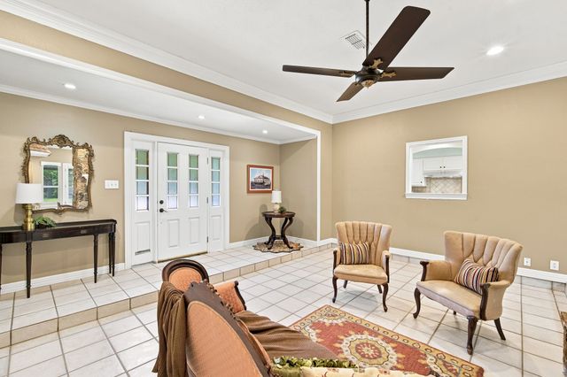 2005 Yorkstown Drive, Ennis, TX 75119