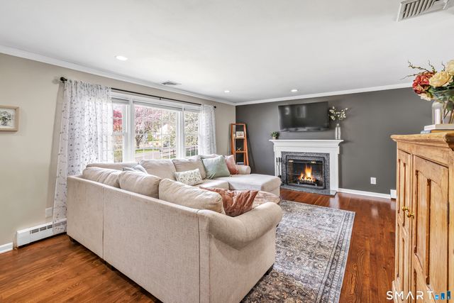 15 Imperial Drive, Norwalk, CT 06854