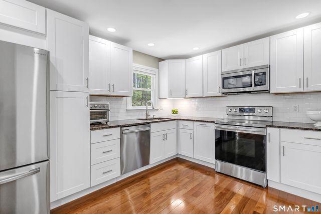 15 Imperial Drive, Norwalk, CT 06854