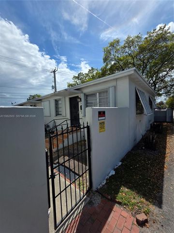 57 Esplanade Dr C, Miami Springs, FL 33166