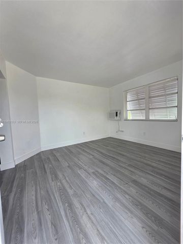 57 Esplanade Dr C, Miami Springs, FL 33166