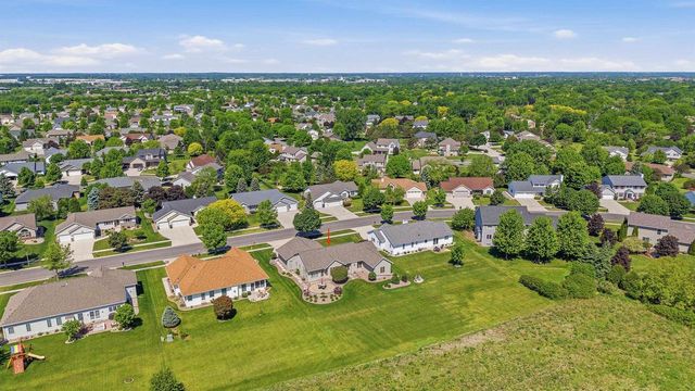 1229 WINCHESTER AVENUE, Fond Du Lac, WI 54935
