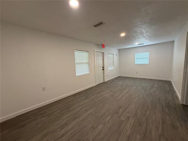 683 N COURT STREET, Bronson, FL 32621