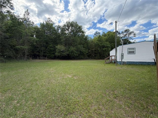 683 N COURT STREET, Bronson, FL 32621