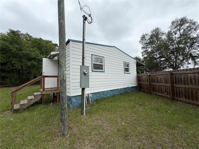 683 N COURT STREET, Bronson, FL 32621