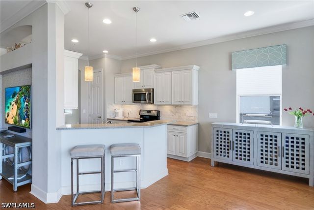 8835 Nautical Landing CIR 201, Naples, FL 34120