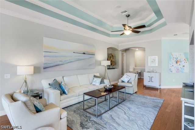 8835 Nautical Landing CIR 201, Naples, FL 34120