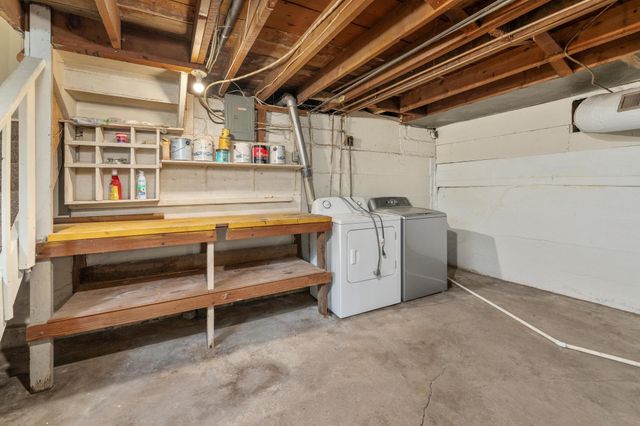 537 S Broadview, Wichita, KS 67218