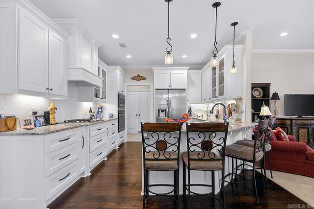 8025 Austin Gardens Court, Sherwood, AR 72120