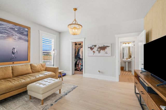 11201 S PROSPERITY RD, South Jordan, UT 84009