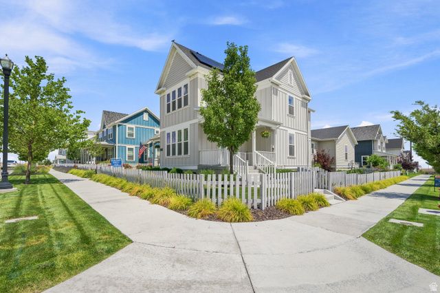 11201 S PROSPERITY RD, South Jordan, UT 84009