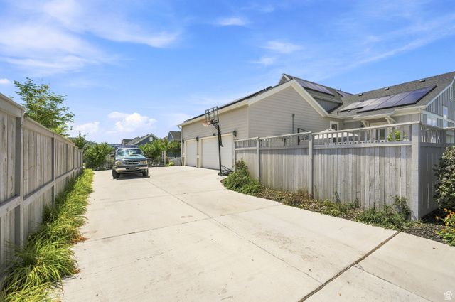 11201 S PROSPERITY RD, South Jordan, UT 84009