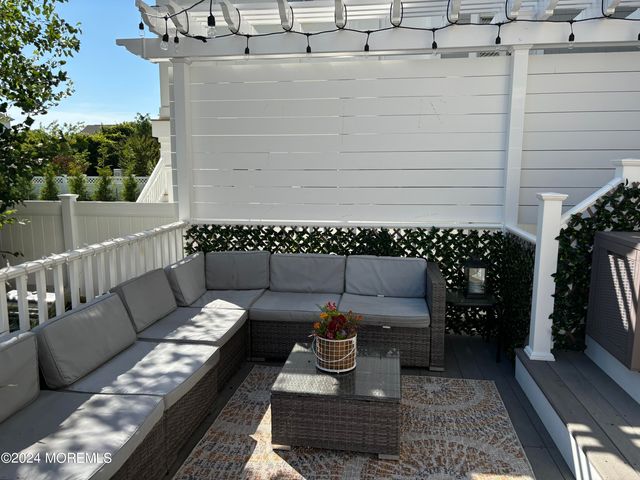 43 Ocean Avenue, Manasquan, NJ 08736