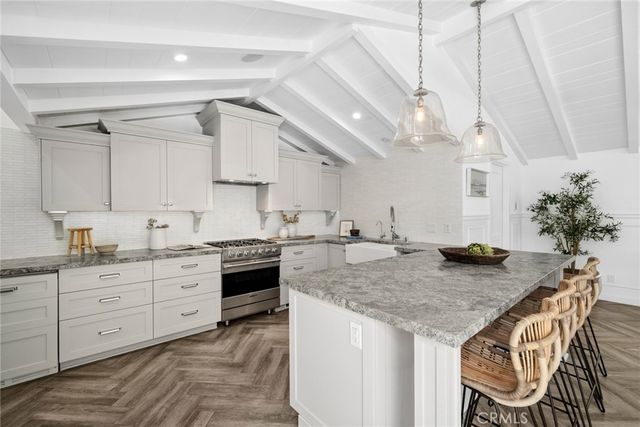 1730 E Ocean Boulevard, Newport Beach, CA 92661