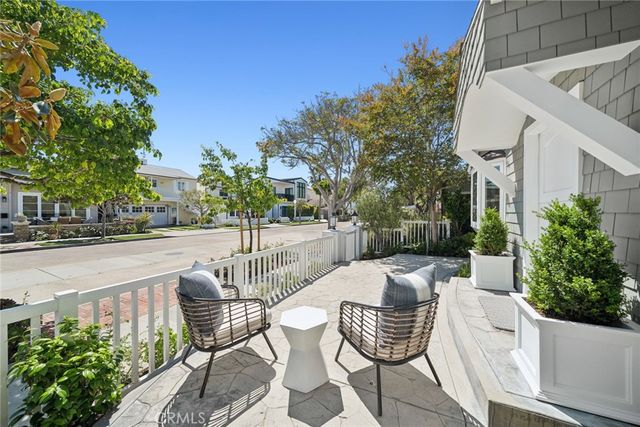 1730 E Ocean Boulevard, Newport Beach, CA 92661