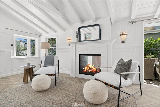 1730 E Ocean Boulevard, Newport Beach, CA 92661