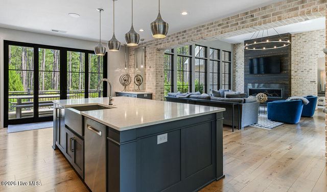 40 Cherry Hill Drive, Pinehurst, NC 28374