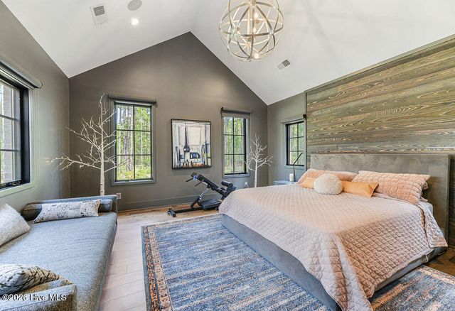 40 Cherry Hill Drive, Pinehurst, NC 28374