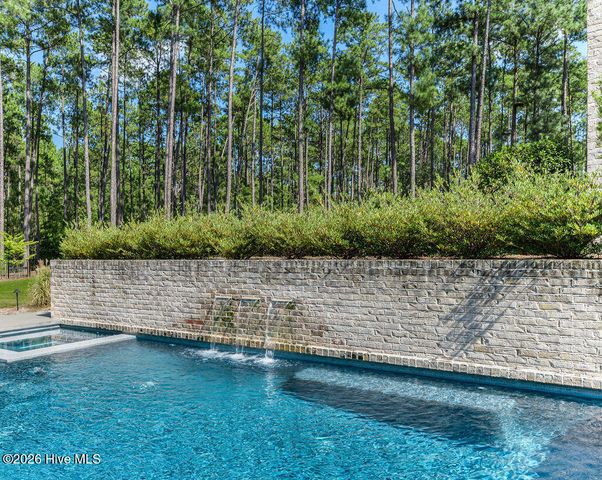 40 Cherry Hill Drive, Pinehurst, NC 28374