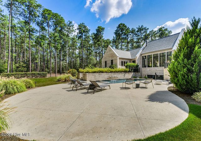 40 Cherry Hill Drive, Pinehurst, NC 28374
