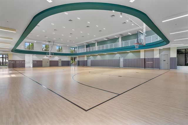 8368 Central Park Blvd, Doral, FL 33166