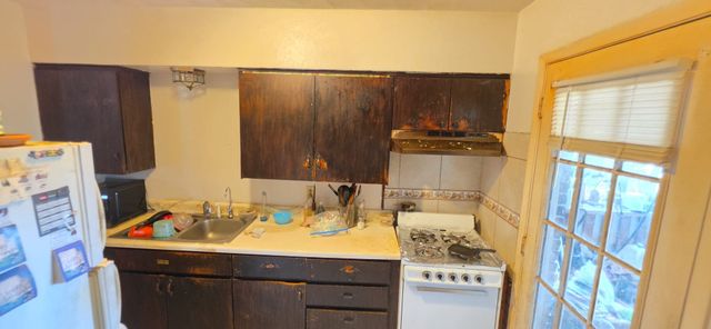 4302 Longleaf Drive, Garland, TX 75042
