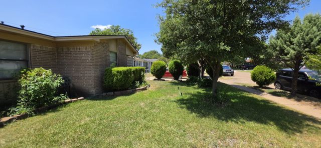 4302 Longleaf Drive, Garland, TX 75042