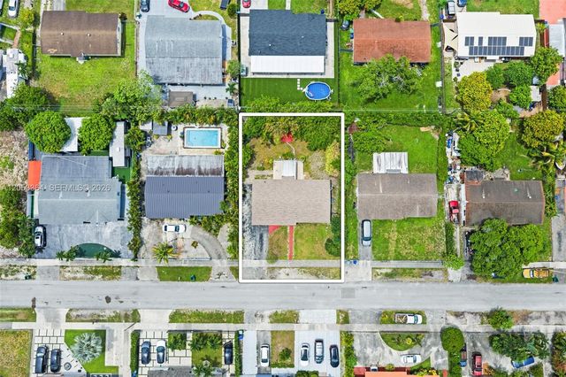 5001 NW 179th Ter, Miami Gardens, FL 33055