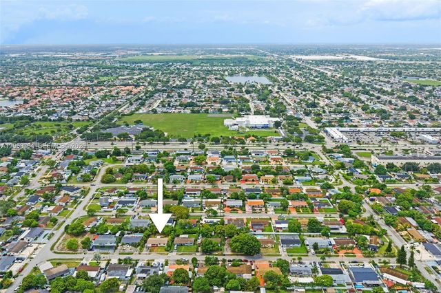 5001 NW 179th Ter, Miami Gardens, FL 33055