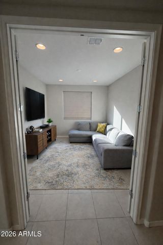 6733 W Winston Drive, Laveen, AZ 85339