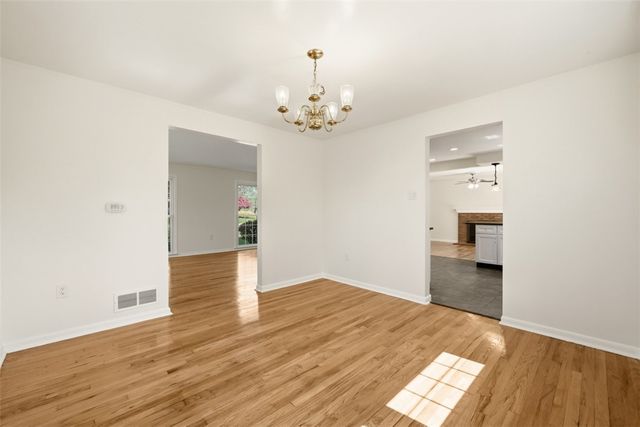 123 Point Vue Dr, Ross Twp, PA 15237