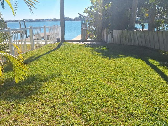 413 161ST AVENUE, Redington Beach, FL 33708