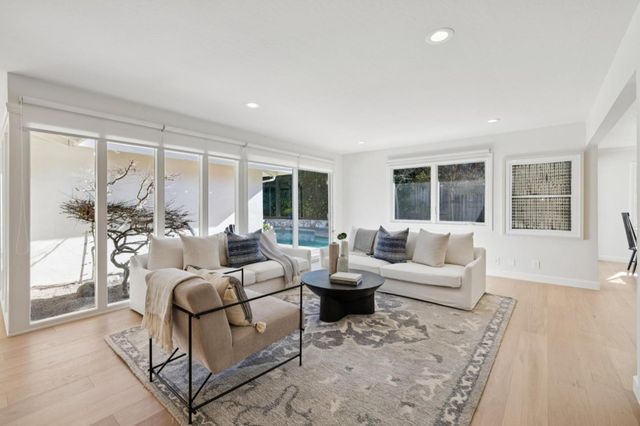 204 Vista De Sierra, Los Gatos, CA 95030