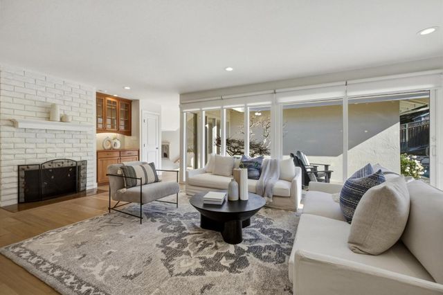 204 Vista De Sierra, Los Gatos, CA 95030