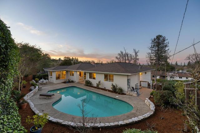 204 Vista De Sierra, Los Gatos, CA 95030