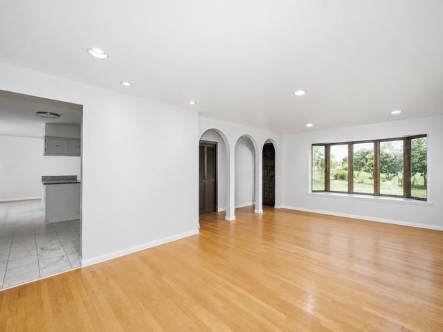4308 Elm Avenue, Brookfield, IL 60513