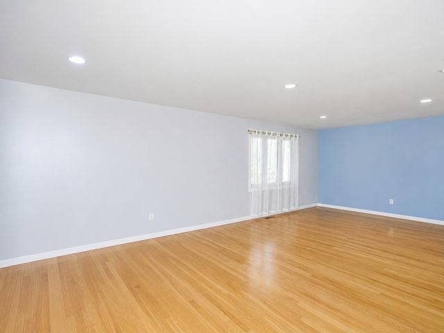 4308 Elm Avenue, Brookfield, IL 60513