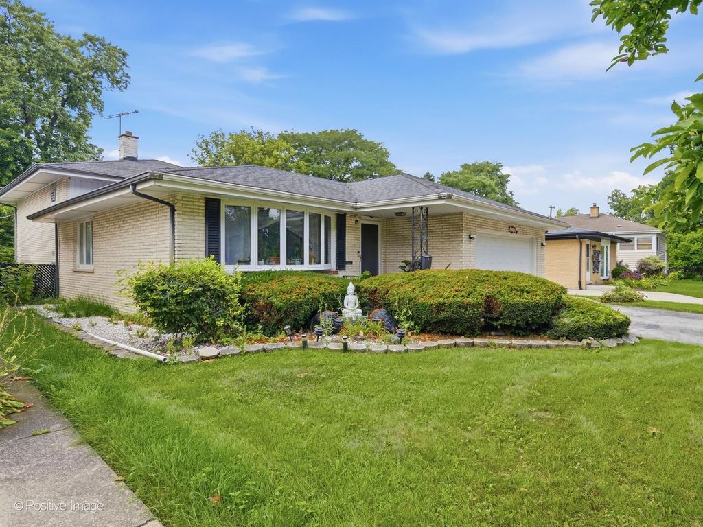 4308 Elm Avenue, Brookfield, IL 60513
