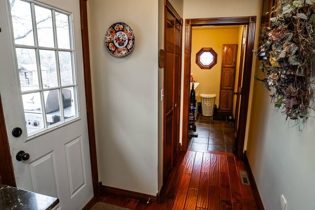 841 E Hubble Drive, Marshfield, MO 65706