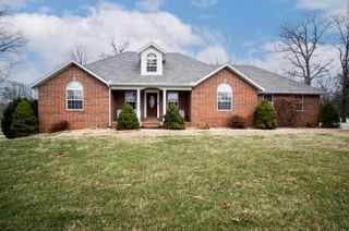 841 E Hubble Drive, Marshfield, MO 65706