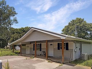 1976 Old Chattanooga Pike, SW, Cleveland, TN 37311