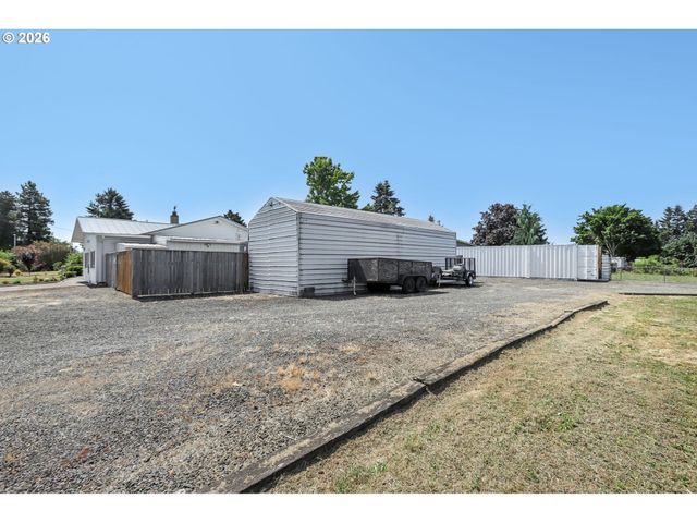 13011 BERTA Dr, Oregon City, OR 97045