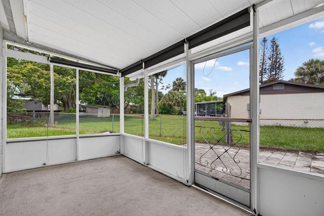 2205 JUNIPER DRIVE, Edgewater, FL 32141
