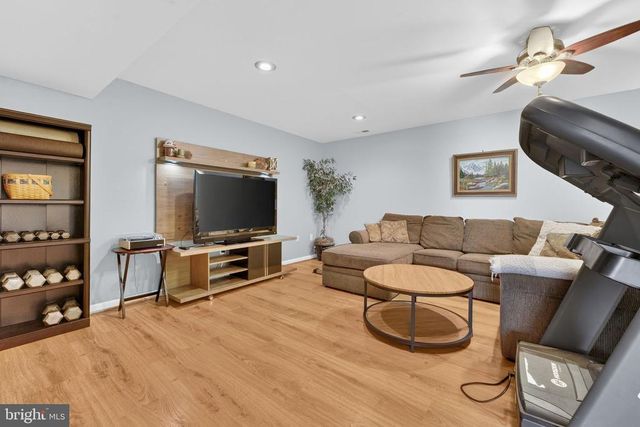 7453 OPAL RD, Warrenton, VA 20186