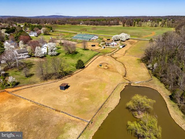 7453 OPAL RD, Warrenton, VA 20186