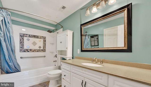 7453 OPAL RD, Warrenton, VA 20186