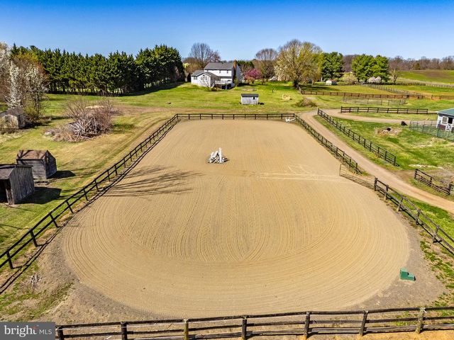 7453 OPAL RD, Warrenton, VA 20186