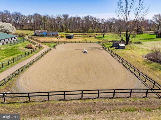 7453 OPAL RD, Warrenton, VA 20186